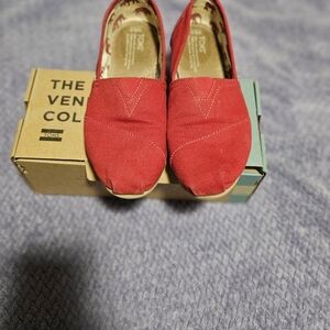 TOMS Vibrant Red Canvas Slip-Ons